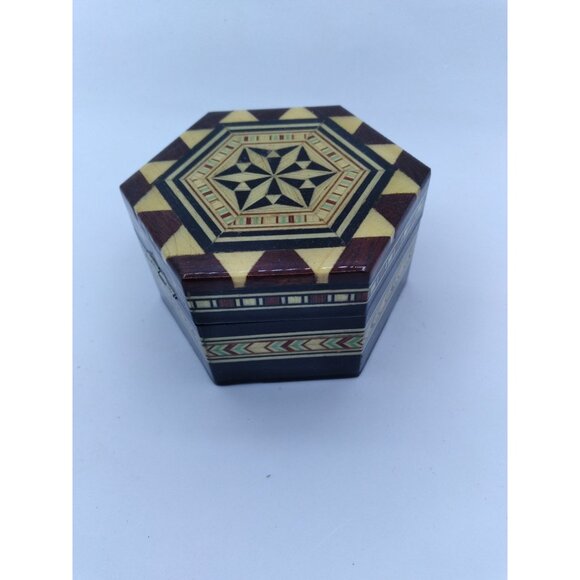 Handmade Taracea Wooden Moorish style 3.25" Hexagon trinket Box From Spain - Picture 9 of 12